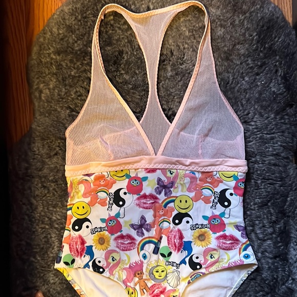 Dollskill Hot Mess Pink Mesh V Neck Swimsuit XS/S - Picture 2 of 4